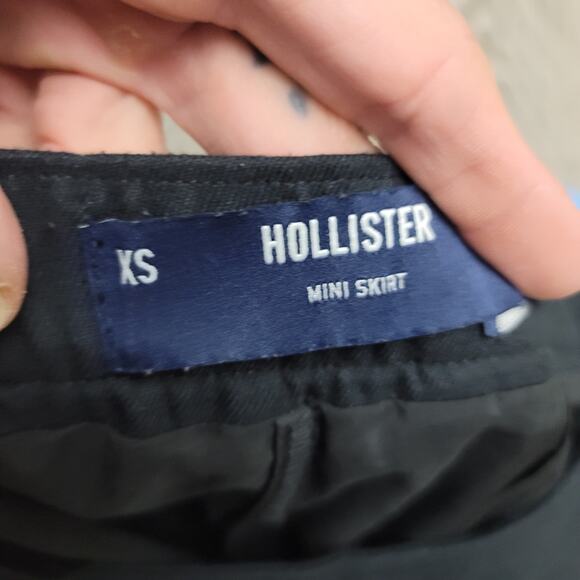 Hollister Pleated Black Mini Skirt Skort Size XS - Picture 4 of 5